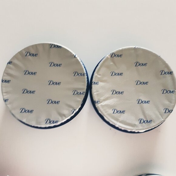 Dove Intensive Cream Nourishing Cream - Picture 3 of 6